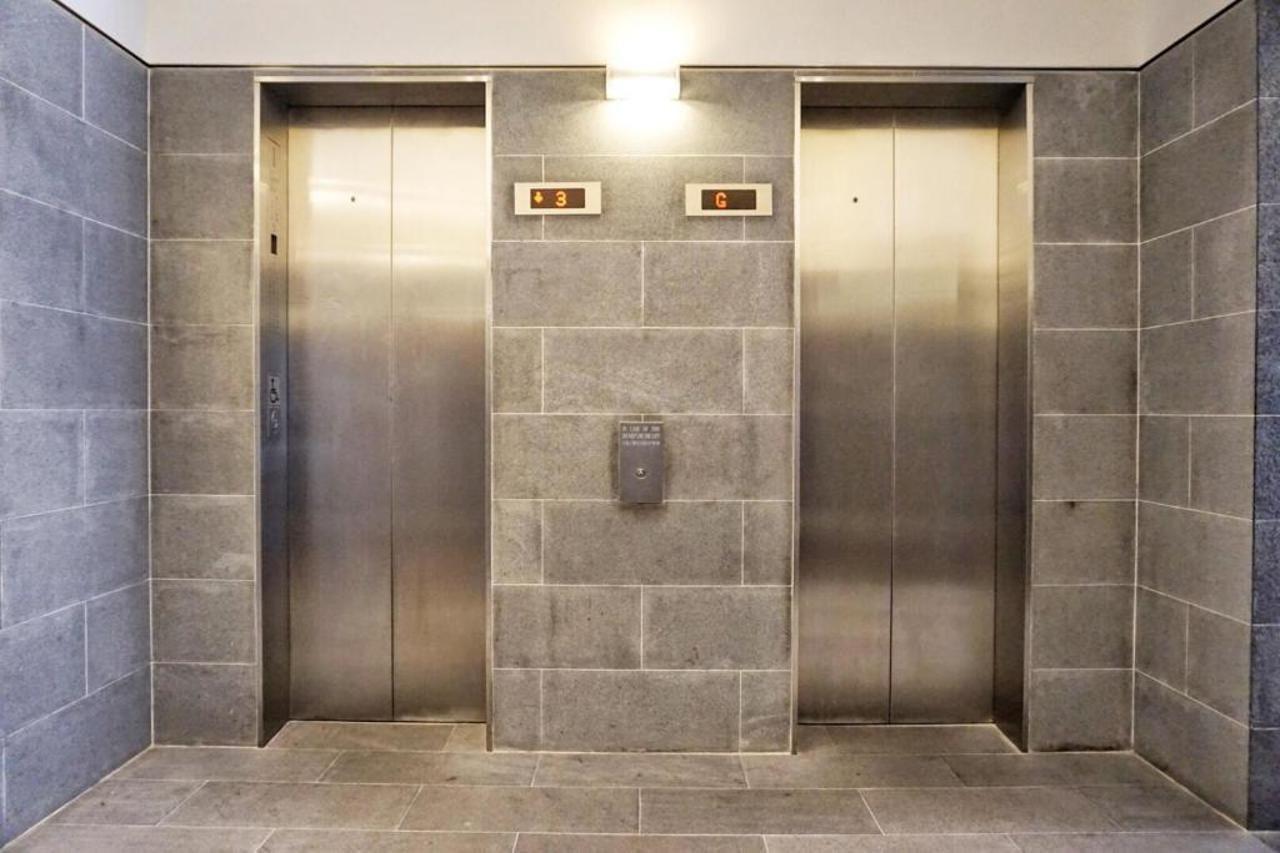 Aparthotel Twenty One Whitfield Hongkong Exterior foto